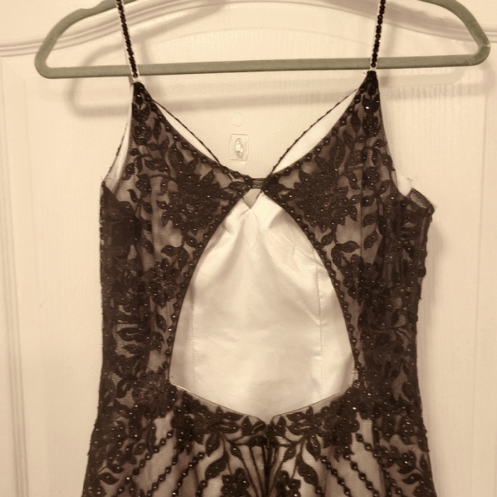 Camille LA Vie Black Sequined dress, prom - Picture 5 of 9